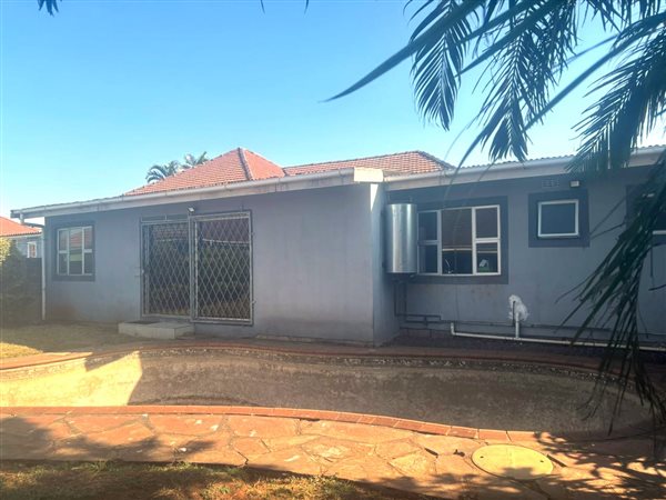 1 Bedroom House 1 Bedroom House