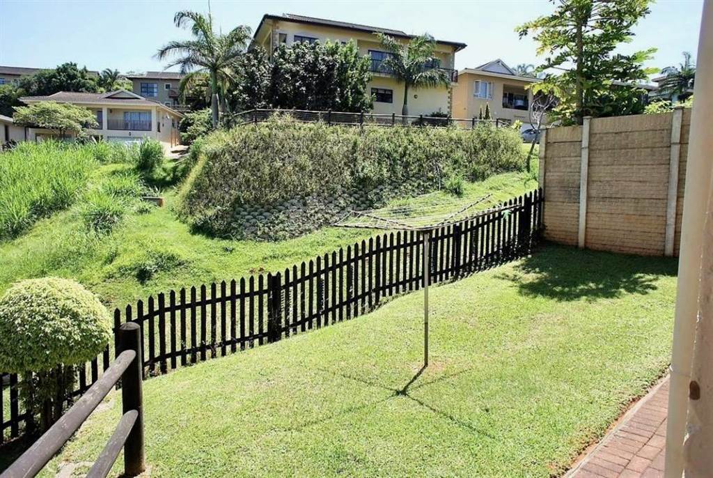 4 Bed Townhouse in Ballito photo number 23