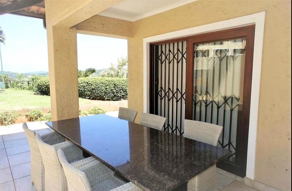 4 Bed Townhouse in Ballito photo number 21