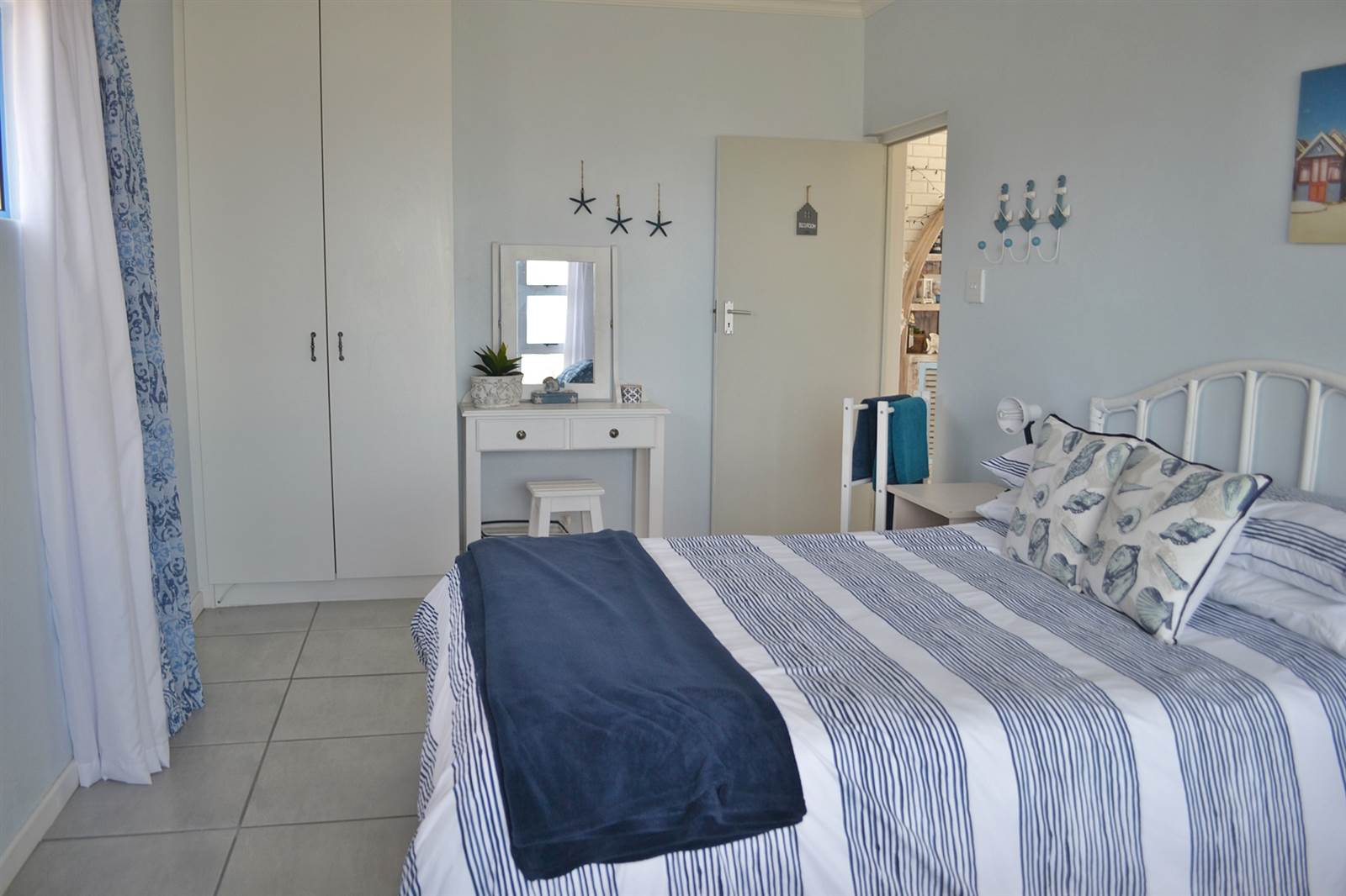 4 Bed House in Agulhas photo number 11