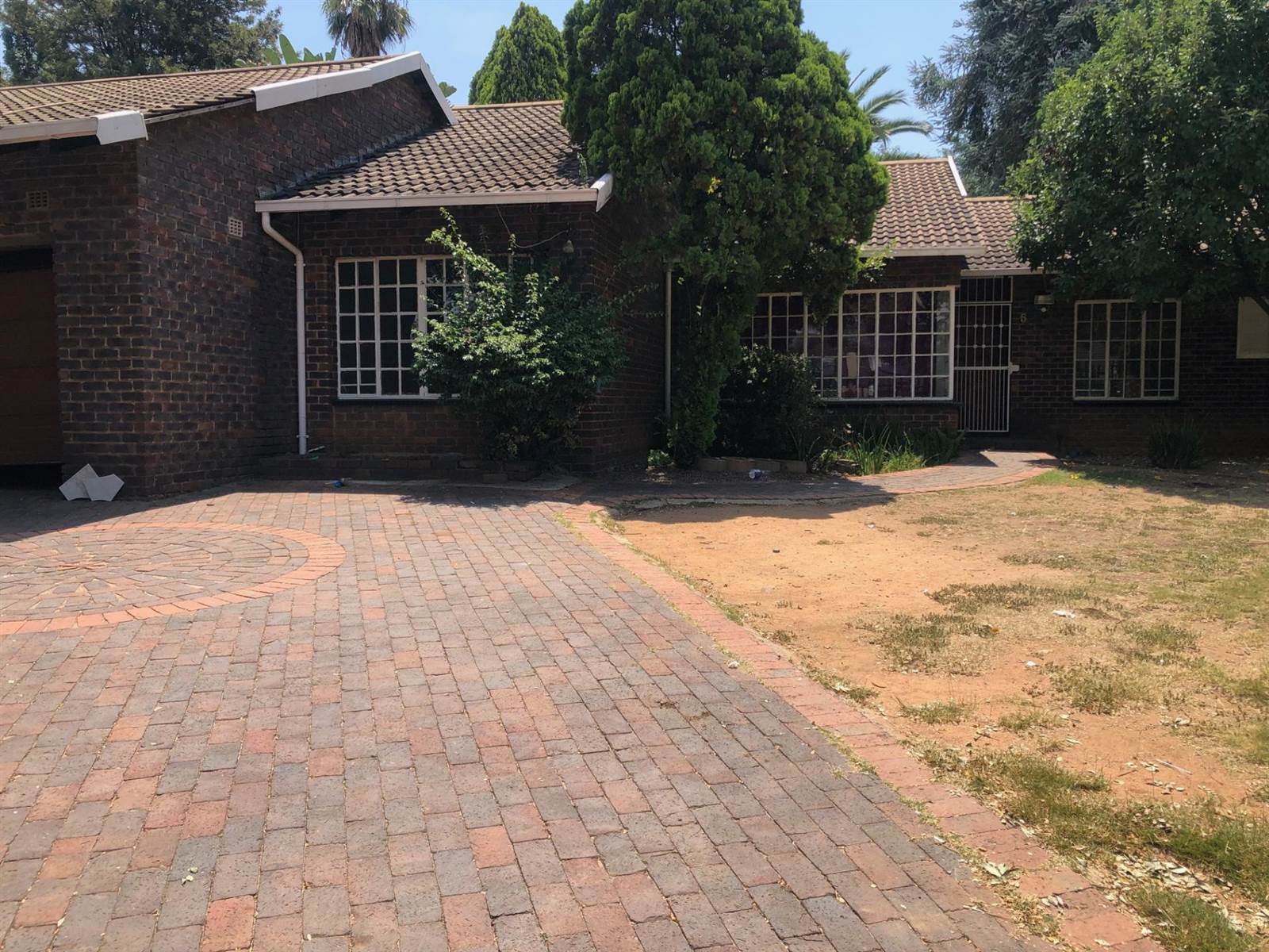 4 Bed House in Randpark Ridge photo number 1