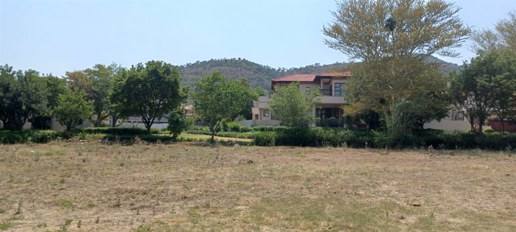 601 m² Land available in Kosmos Ridge photo number 1