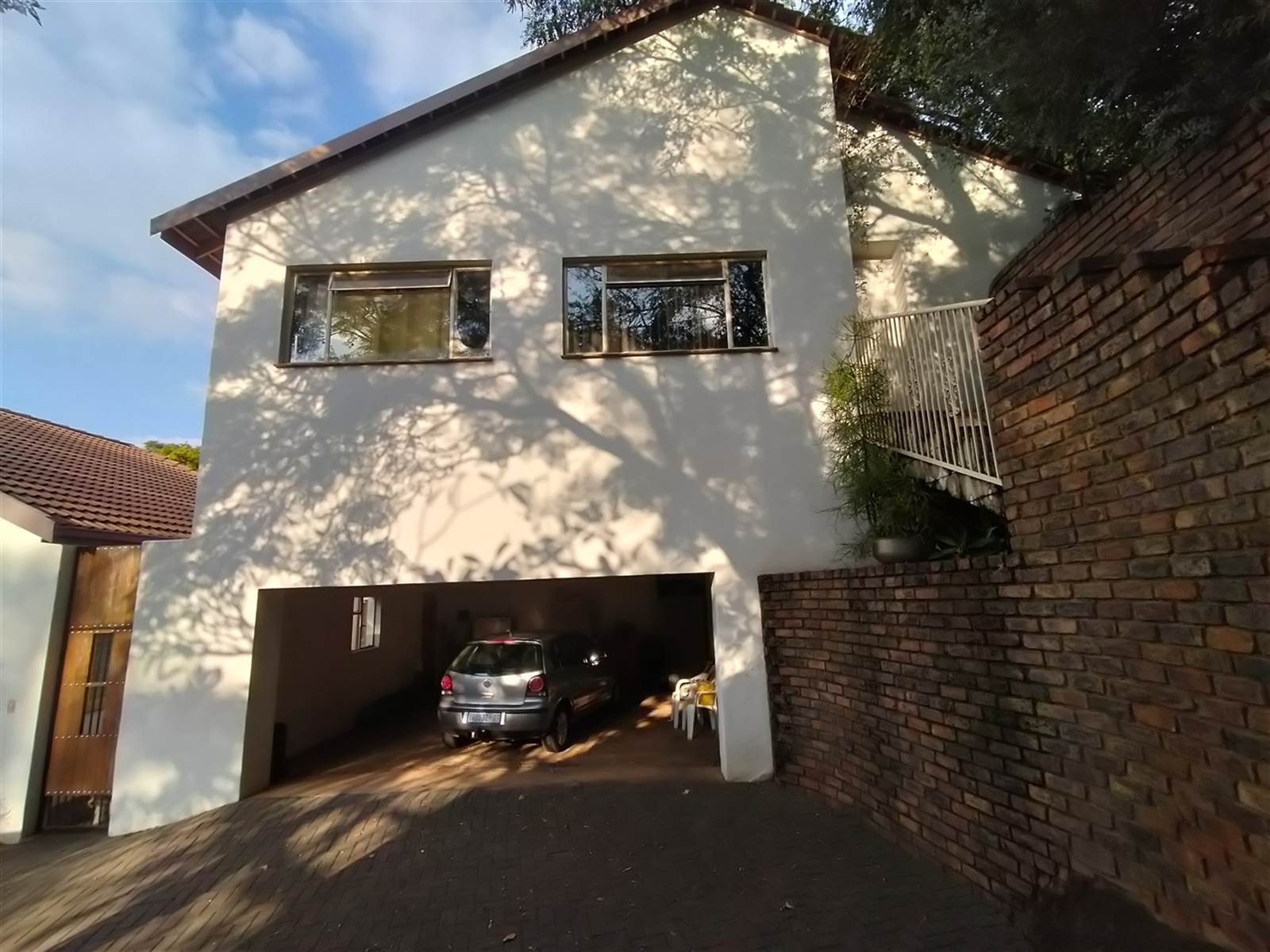 7 Bed House in Pretoria North photo number 3