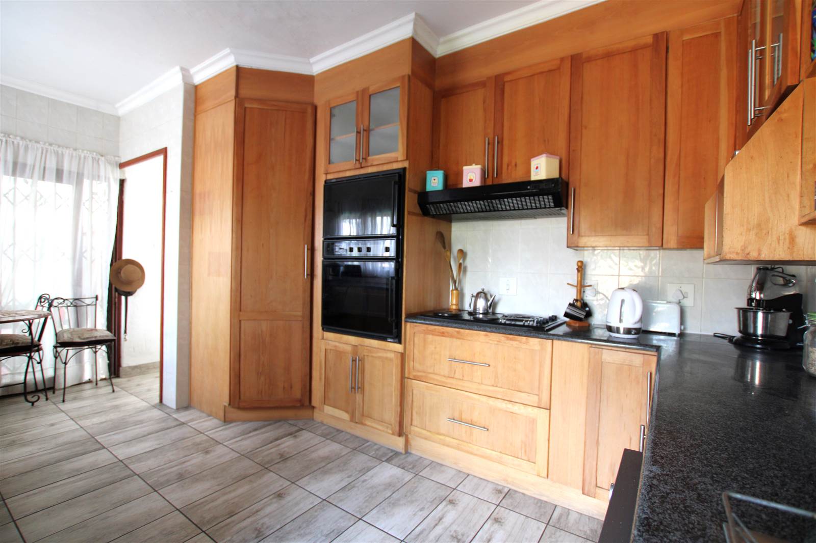 3 Bed House in Morninghill photo number 6