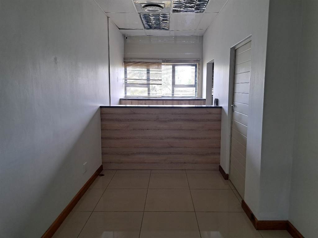 106  m² Office Space in Empangeni Central photo number 5