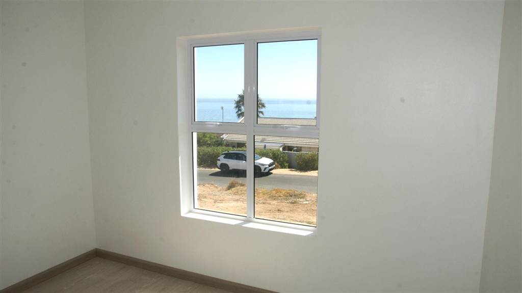 3 Bed House in St Helena Bay photo number 15