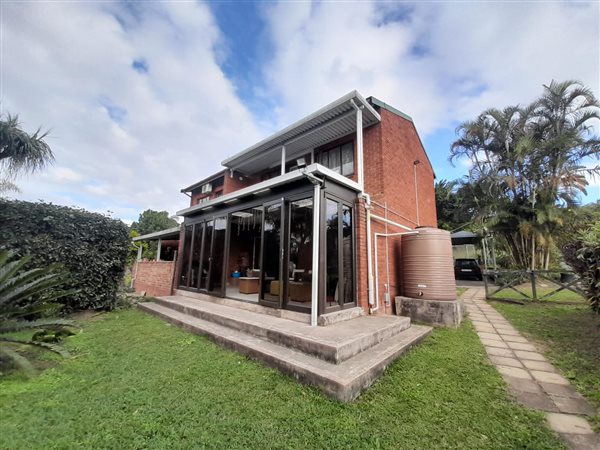 2 Bedroom House