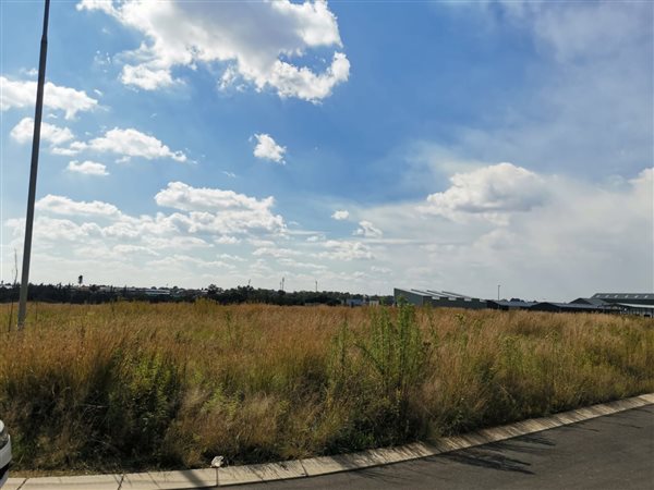 1692 m² Land available in Secunda