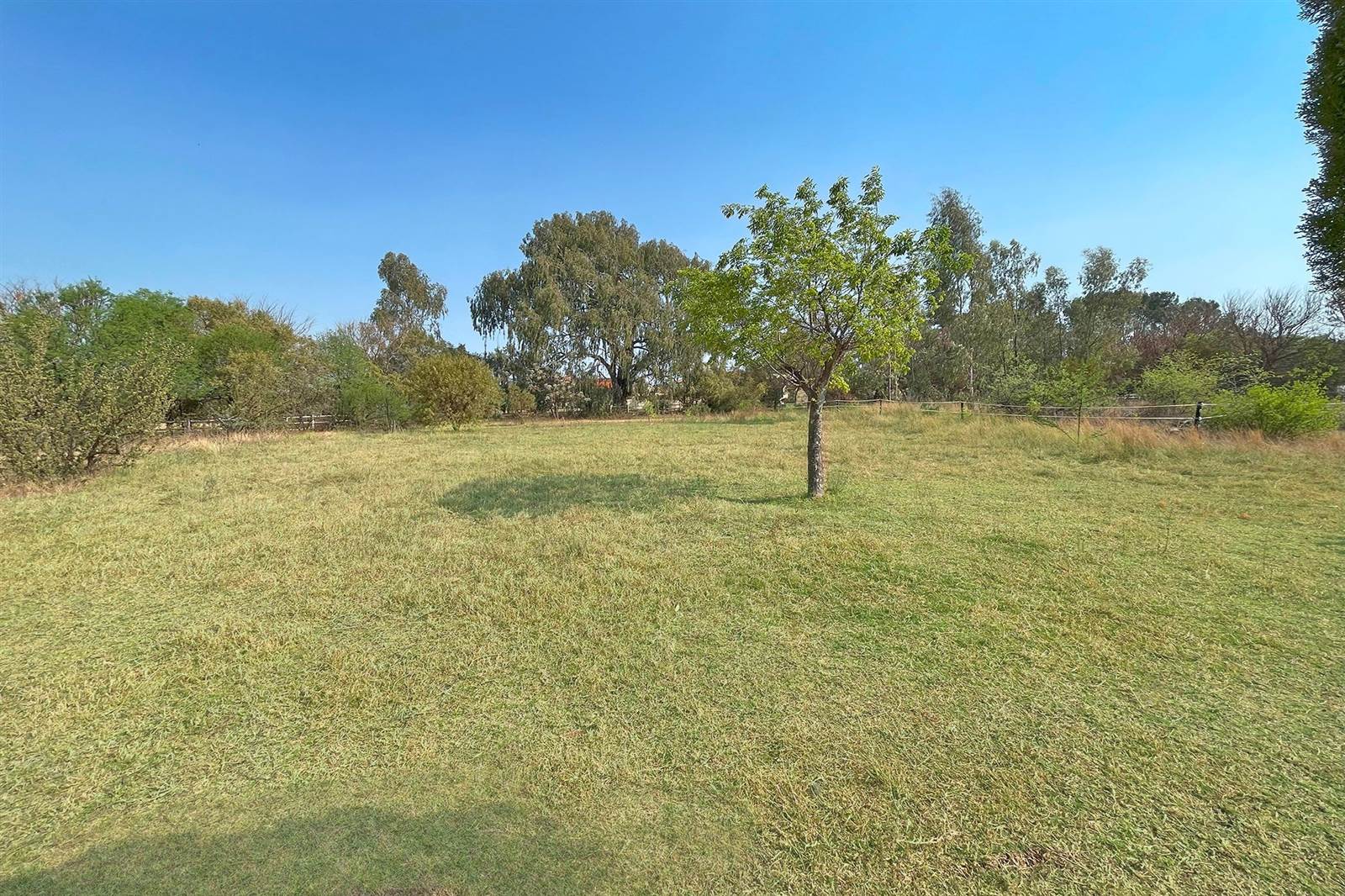 1.2 ha Land available in Beaulieu photo number 21