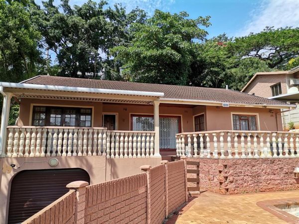 3 Bedroom House 3 Bedroom House