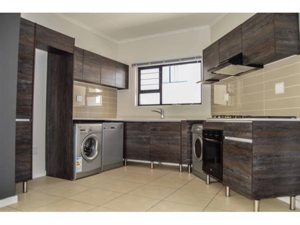 3 Bedroom Apartment 3 Bedroom Apartment