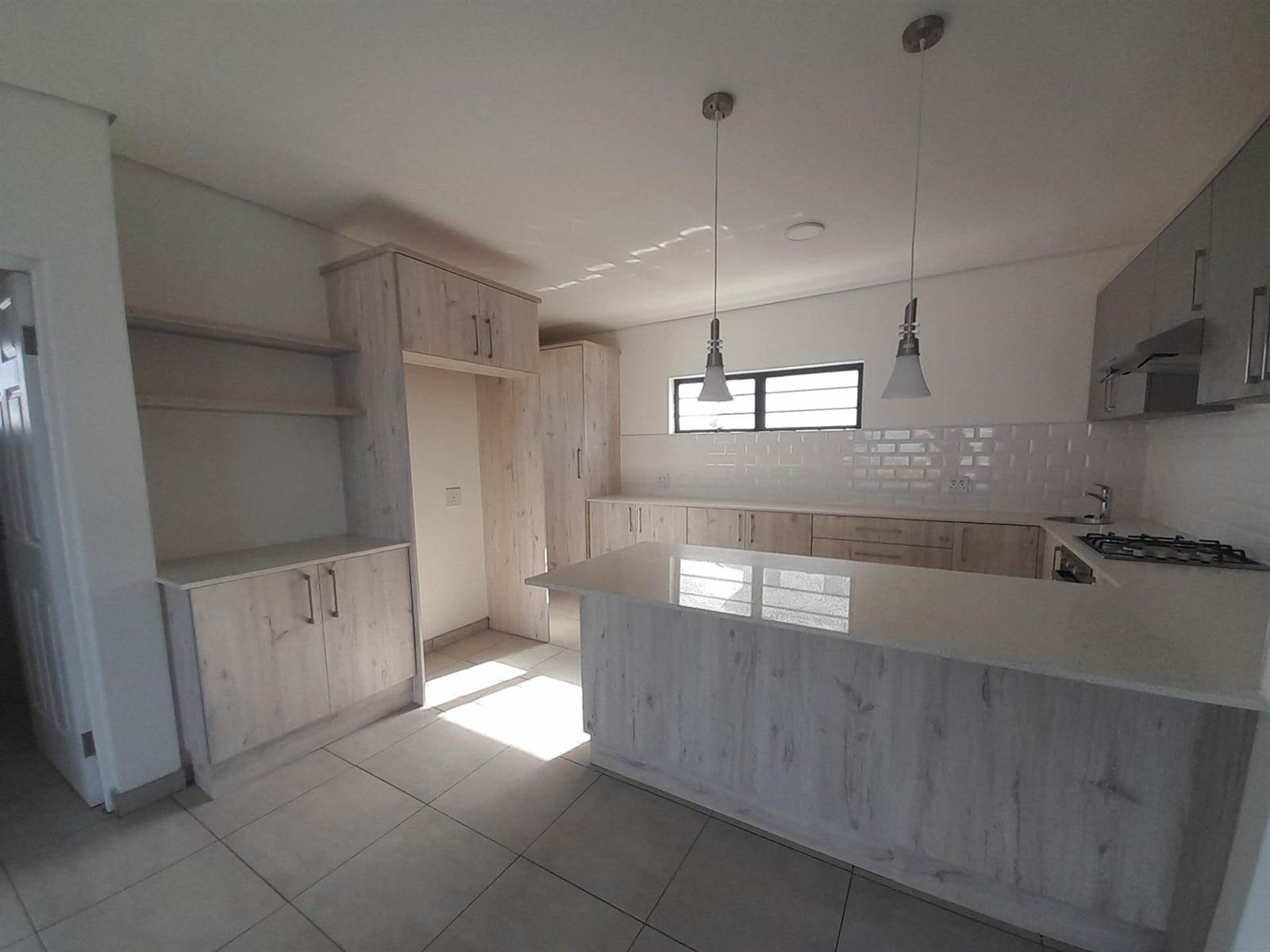 3 Bed House in Jeffreys Bay photo number 19