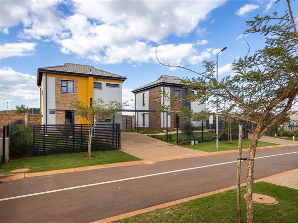 3 Bedroom House 3 Bedroom House