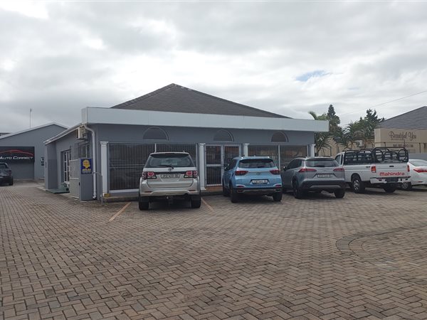 420  m² Commercial space in Walmer