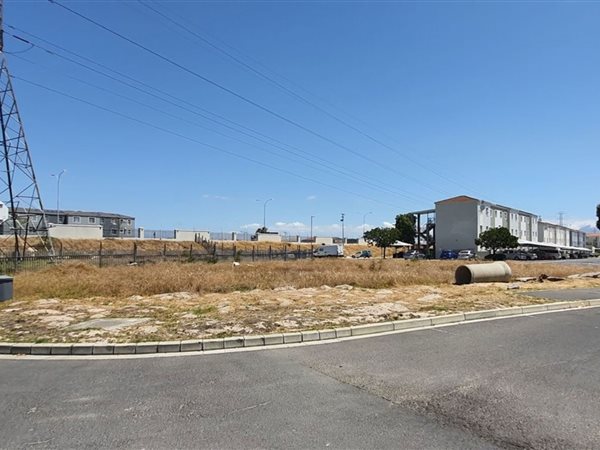 2 264 m² Land