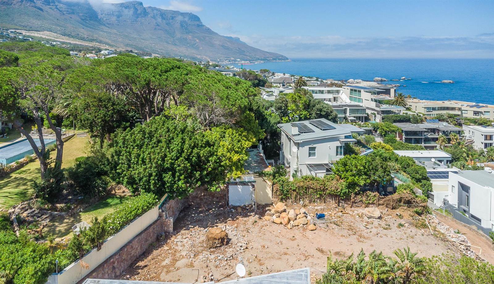 883 m² Land available in Camps Bay photo number 5