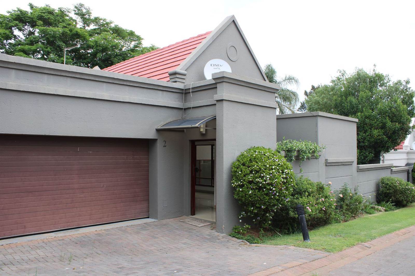3 Bed Cluster in Fourways photo number 2