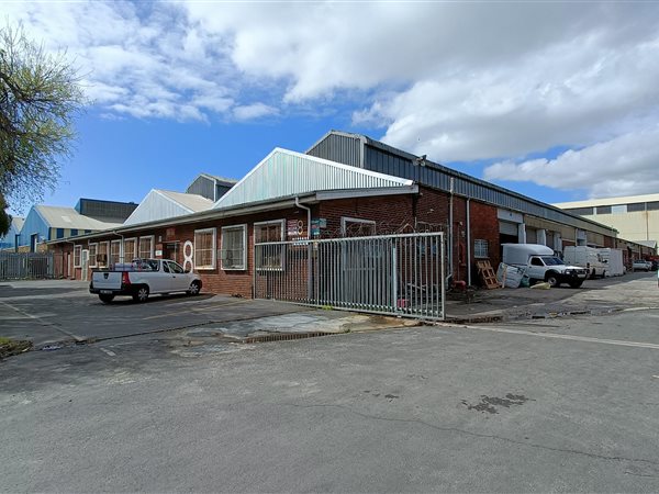 1855  m² Industrial space in Epping