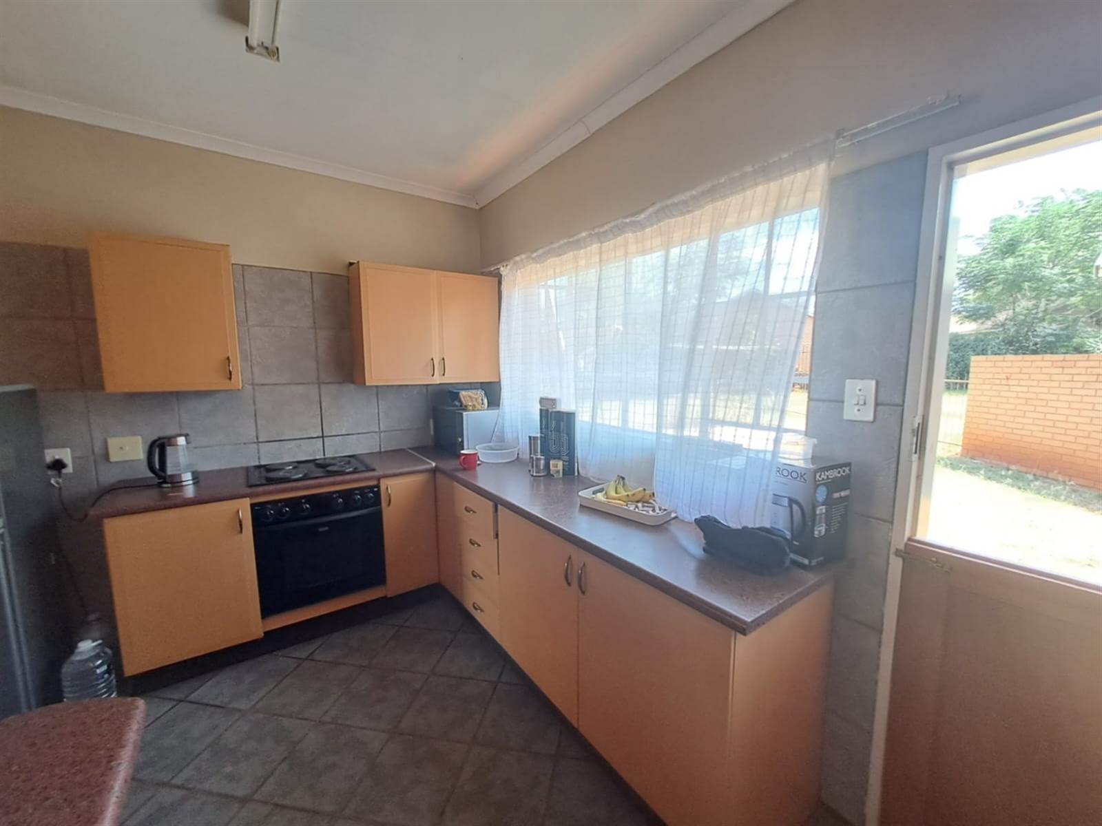 2 Bed House in Thabazimbi photo number 5