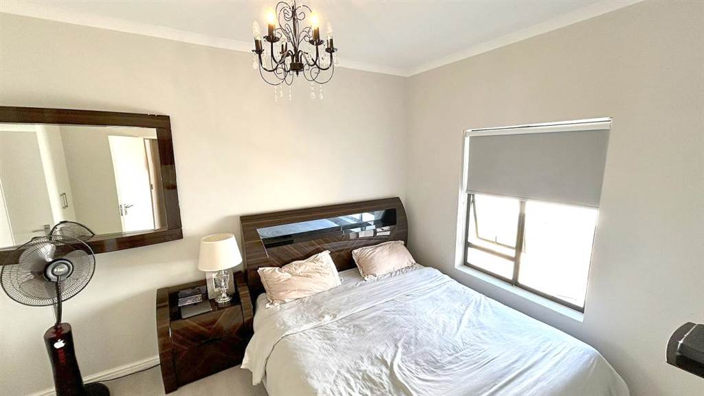 3 Bed Townhouse in Brackenfell Central photo number 10