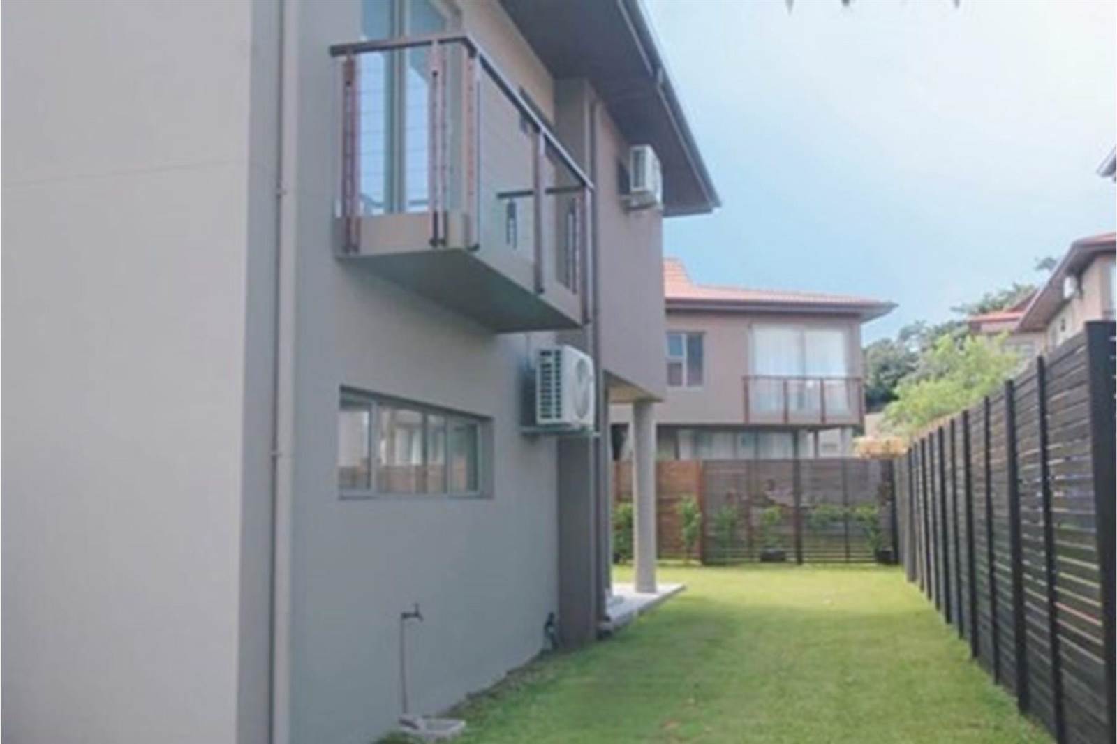 2 Bed Townhouse in Zimbali Wedge photo number 9