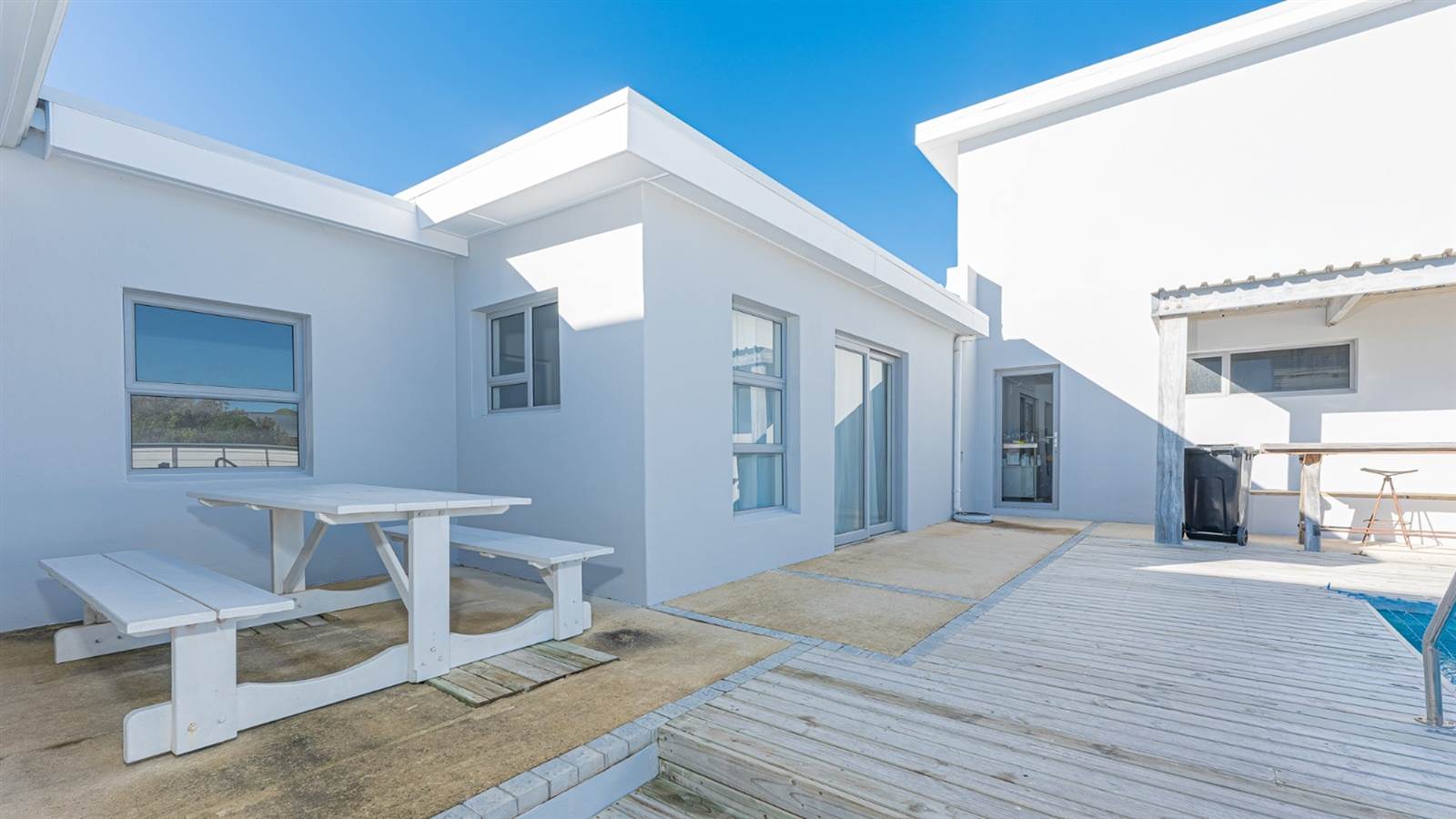 7 Bed House in Struisbaai photo number 13