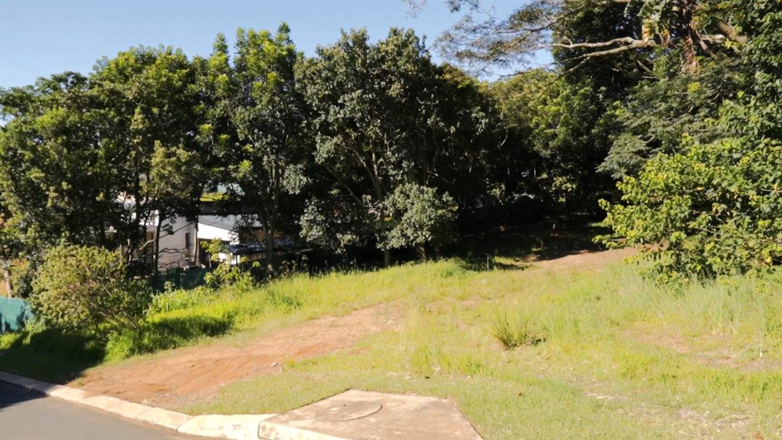 1040 m² Land available in Simbithi Estate photo number 4