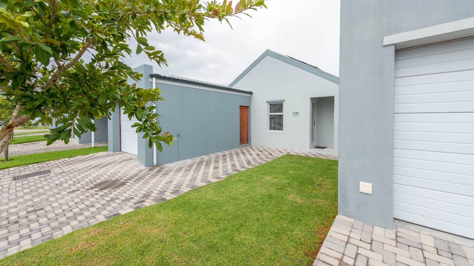 2 Bed House in Northern Paarl photo number 9