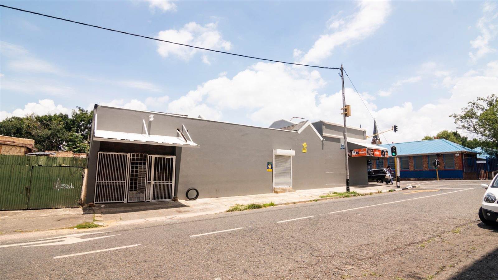 327  m² Commercial space in Fairview photo number 13