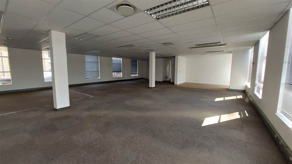265  m² Commercial space in Monument Park photo number 11