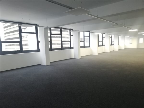 324  m² Office Space in Cape Town City Centre