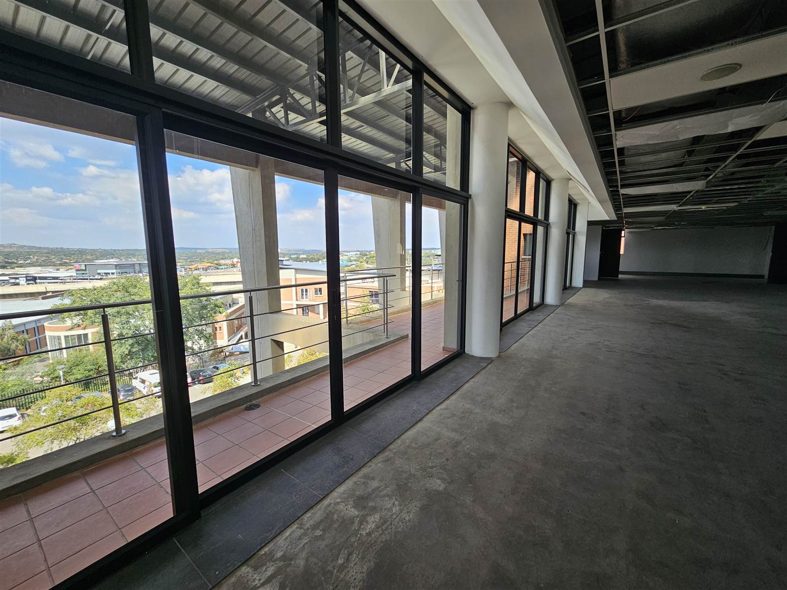 724  m² Commercial space in Centurion CBD photo number 9