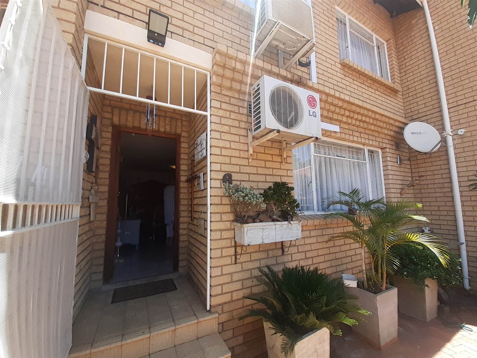 3 Bed Townhouse in Bo Dorp photo number 3