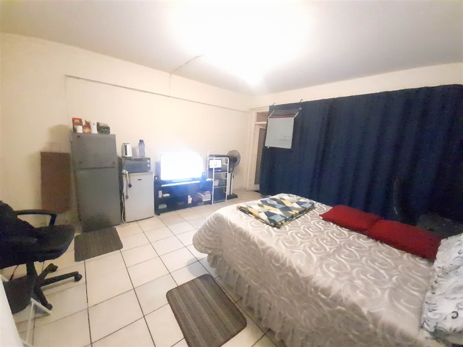 2 Bed House in Durban CBD photo number 4