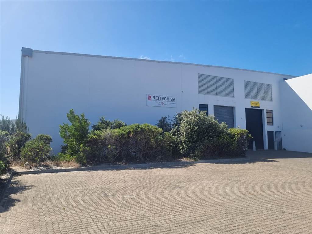 2413  m² Industrial space in Muizenberg photo number 30