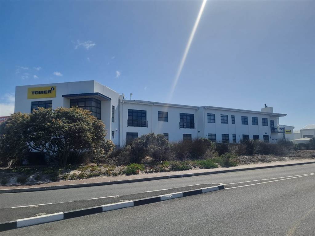 2413  m² Industrial space in Muizenberg photo number 3