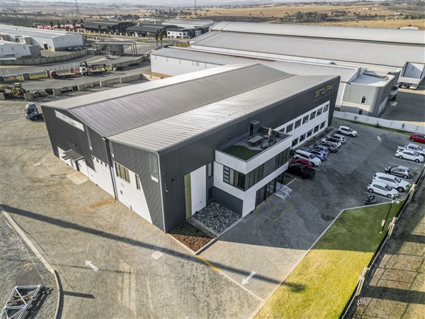 2 506  m² Industrial space