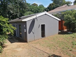 3 Bed House in Newlands West