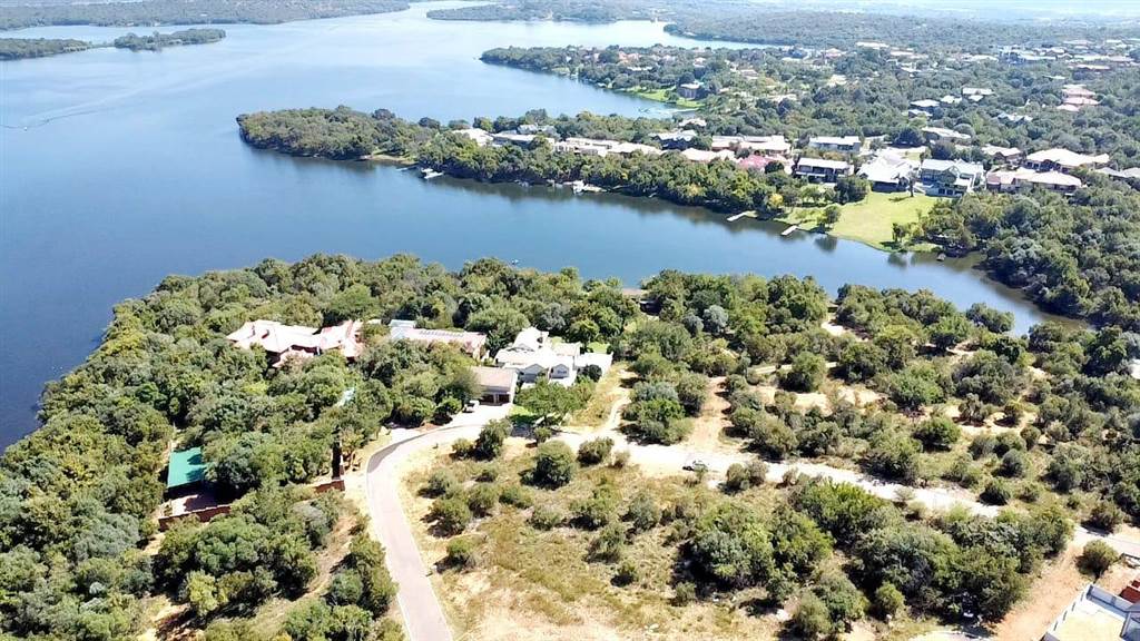 1227 m² Land available in Sable Hills Waterfront Estate photo number 2