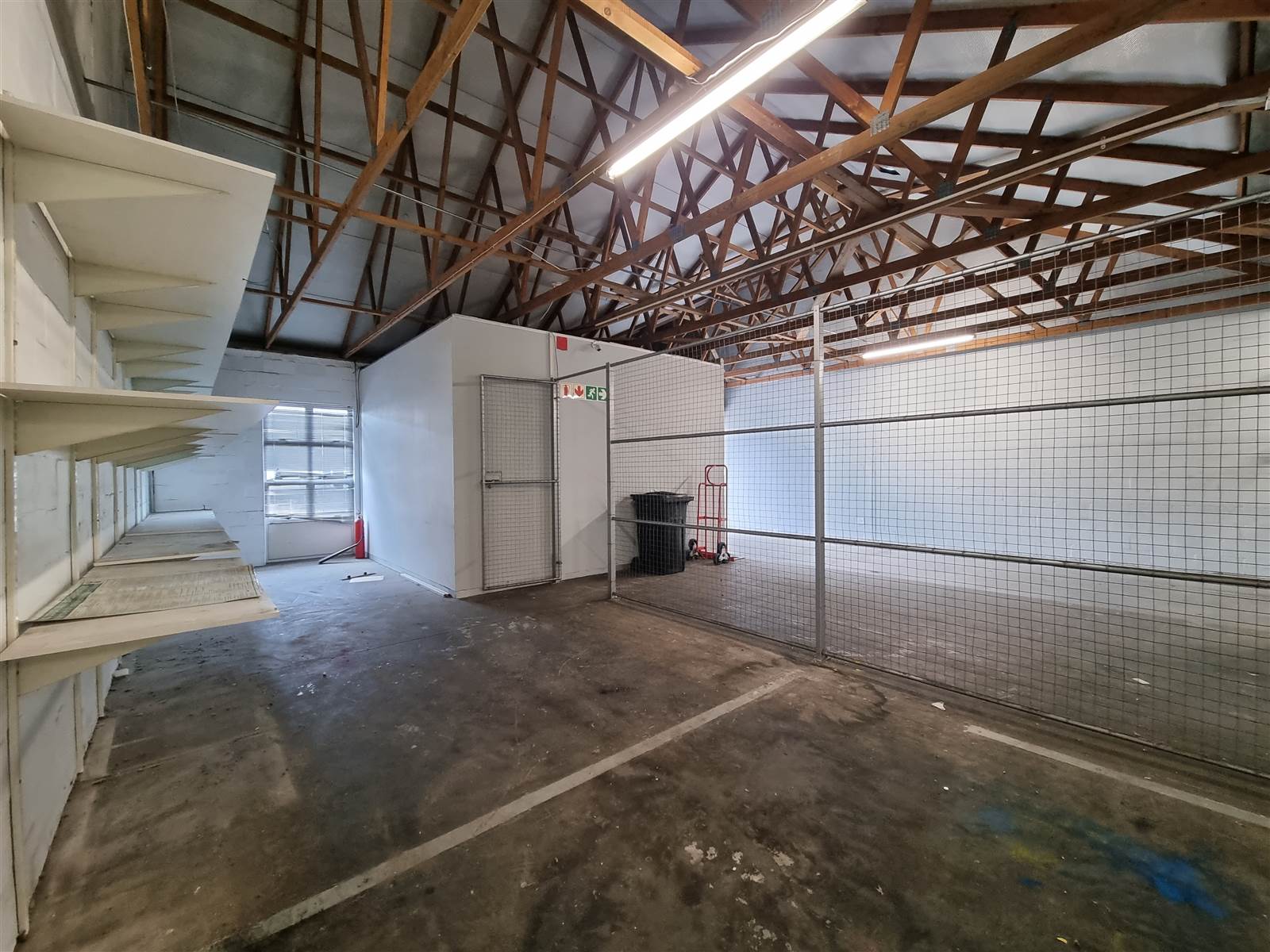 197  m² Commercial space in Milnerton photo number 10