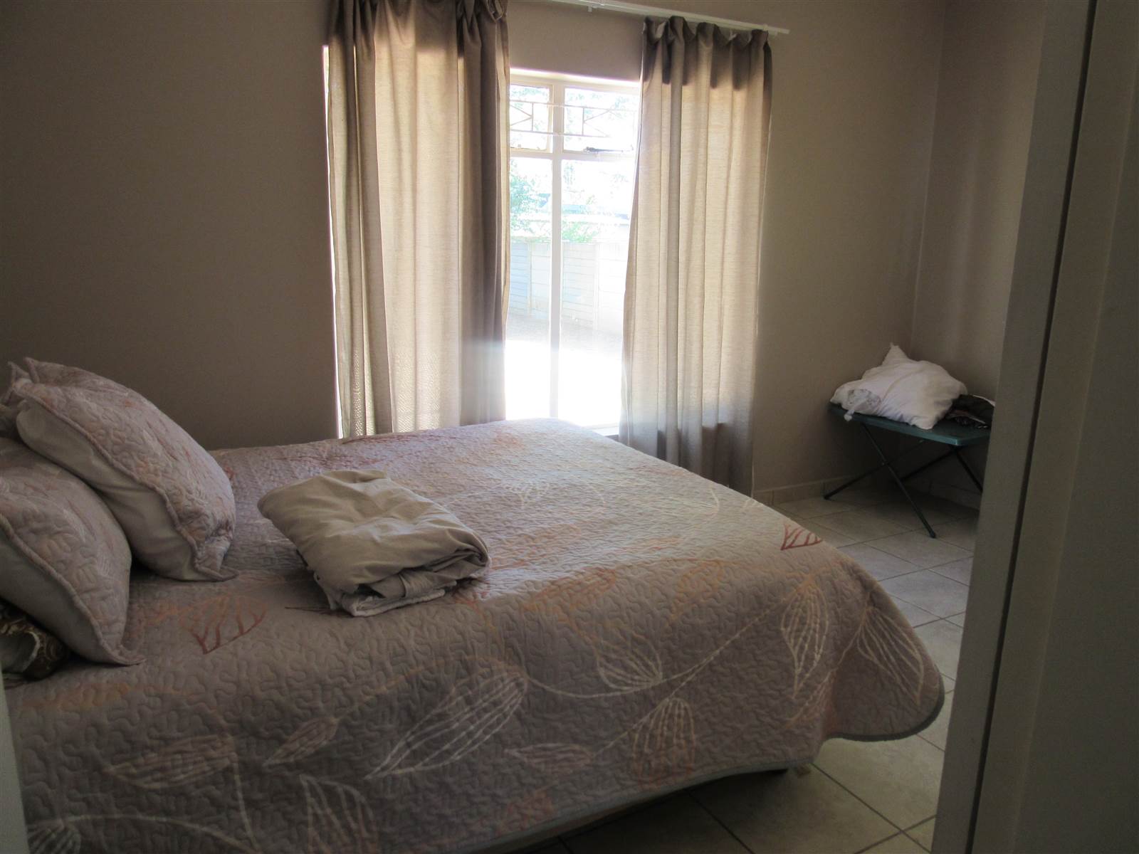 3 Bed House in Vryburg photo number 12