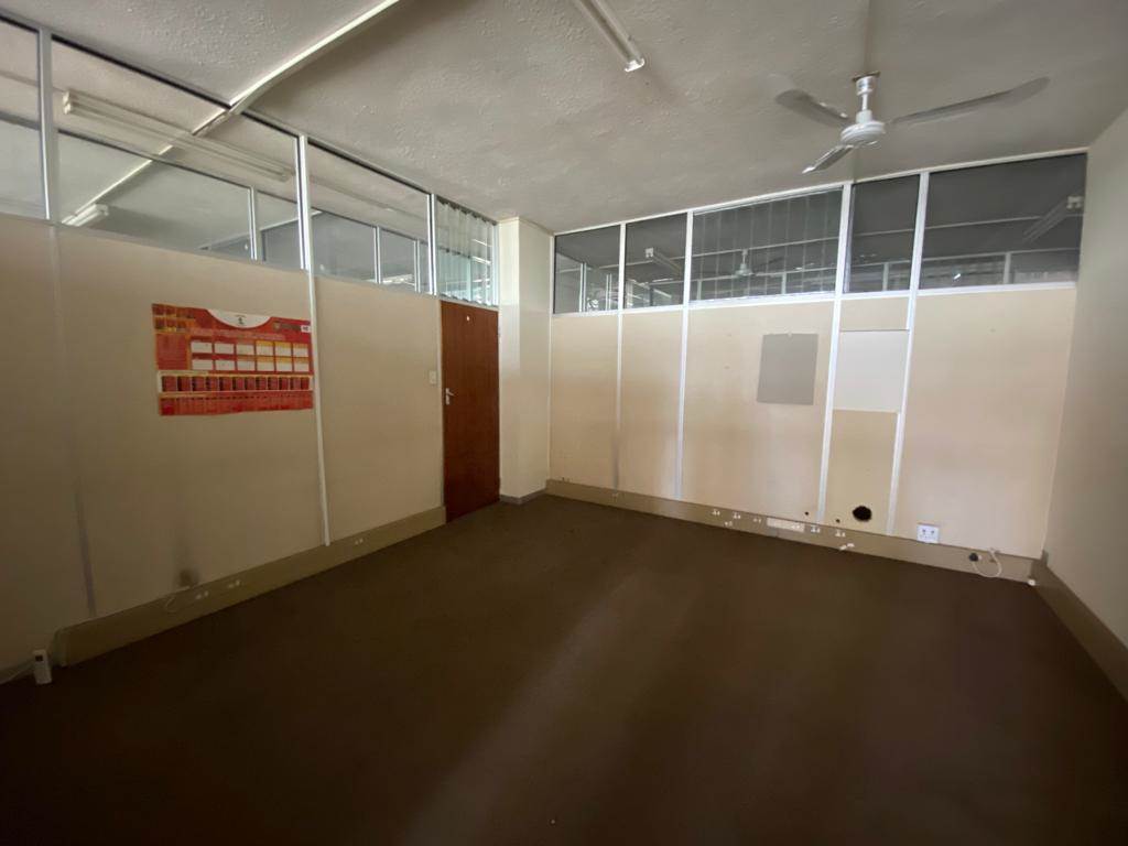 500  m² Commercial space in Witbank Central photo number 7