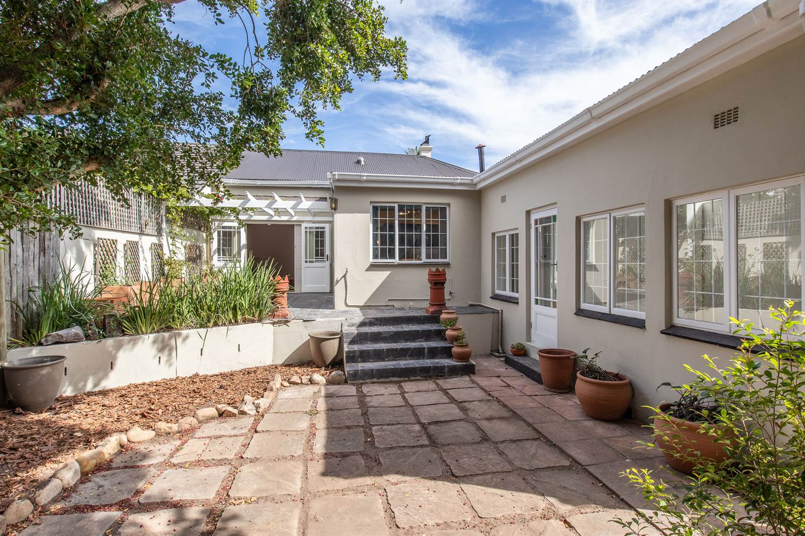 4 Bed House in Wynberg Upper photo number 9