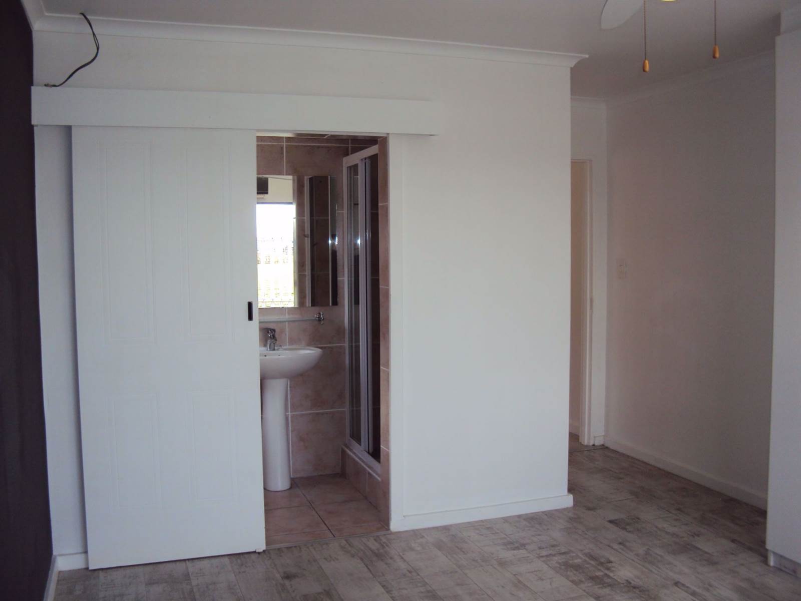 3 Bed House in Gordons Bay Central photo number 27