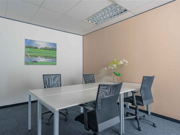 35  m² Office Space