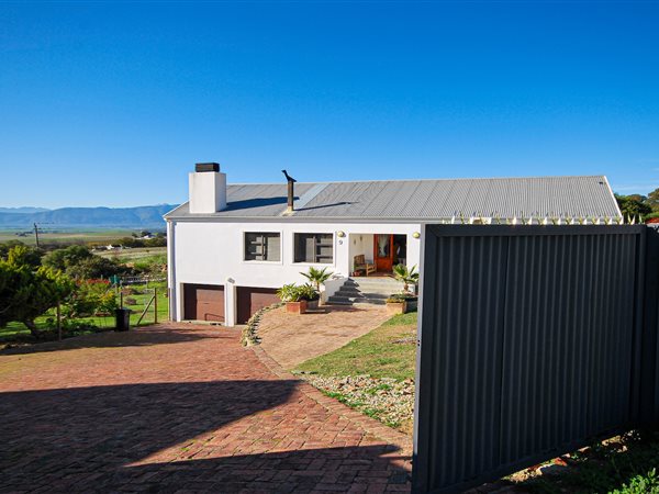 3 Bedroom House 3 Bedroom House
