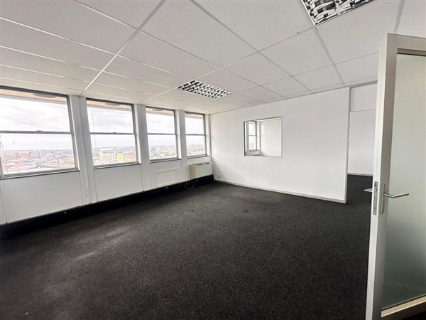 50  m² Commercial space