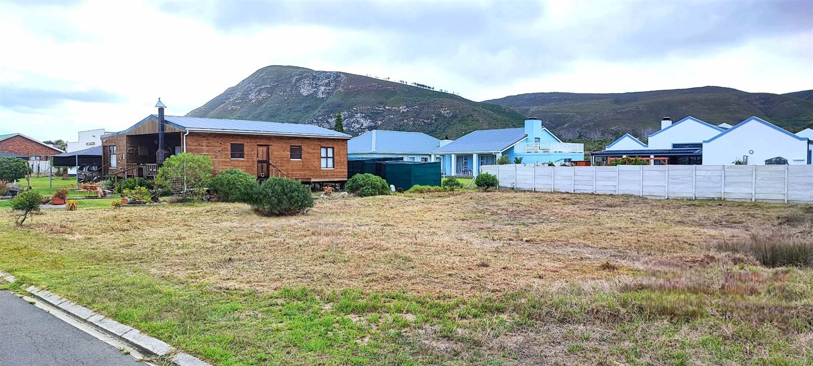672 m² Land available in Franskraal photo number 17
