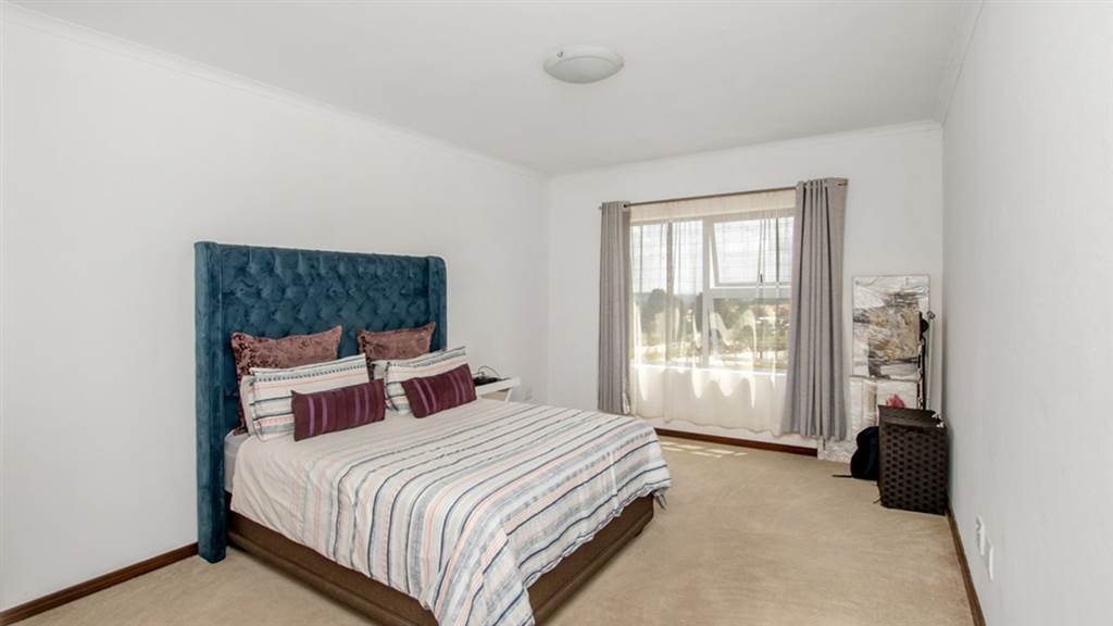 1 Bed Apartment in Erand Gardens photo number 14