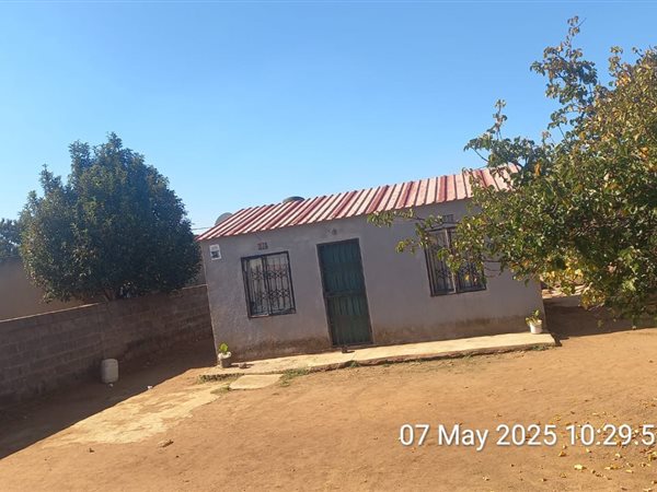 2 Bedroom House